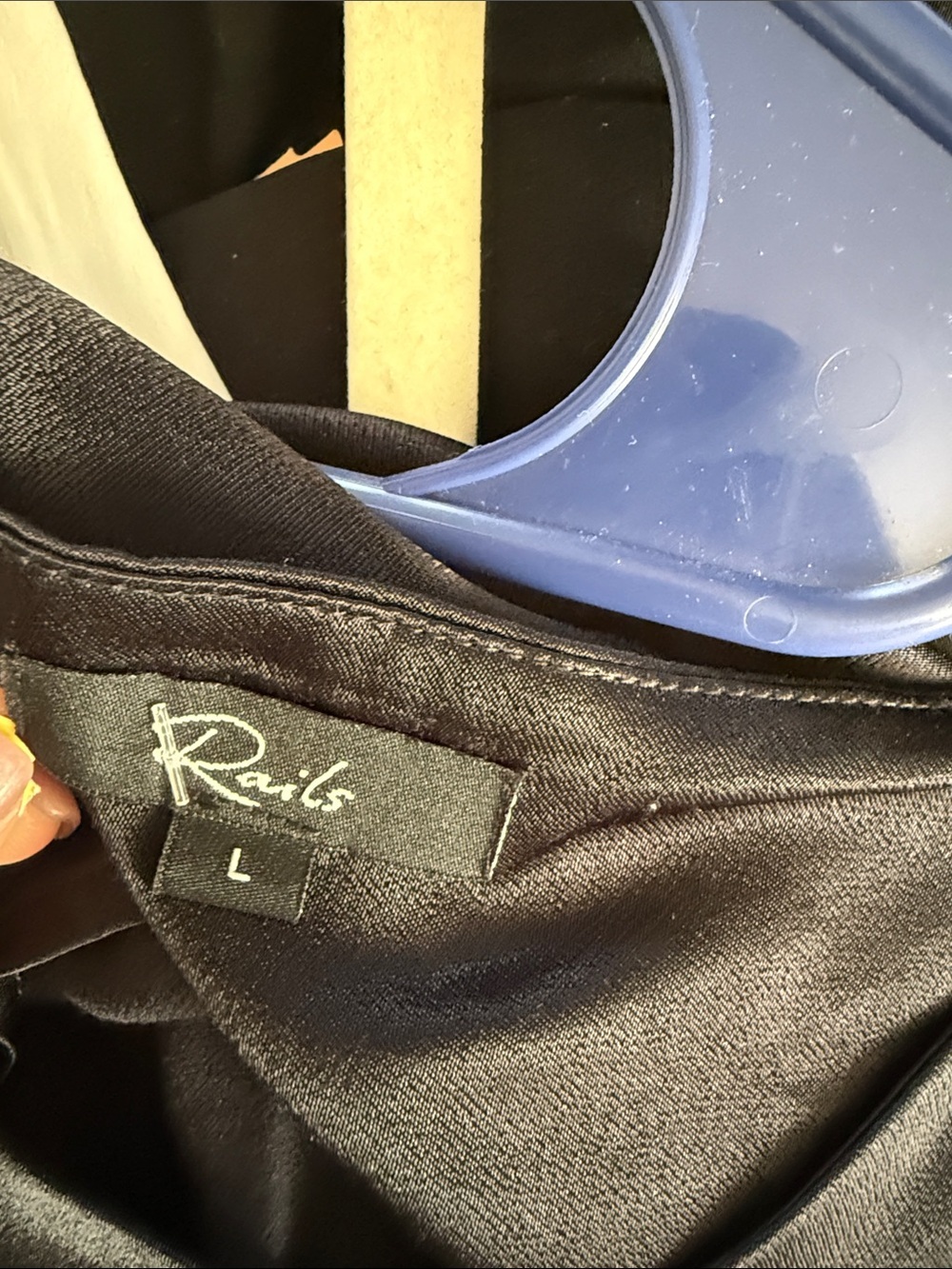 Rails Paola Black Satin Tank. L - Picture 4 of 7